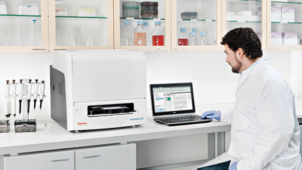 Varioskan LUX Multimode Microplate Reader